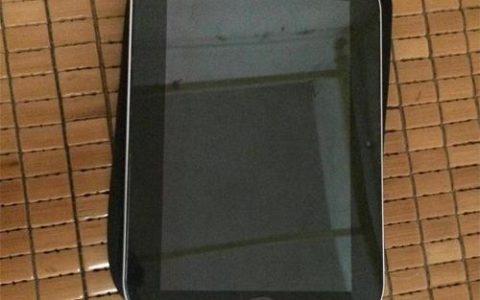 如何解决联想显示器屏幕发抖问题（快速解决联想显示器屏幕抖动的有效方法）