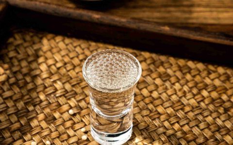 张联东再立目标，洋河股份会二次食言吗？