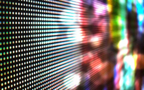 Plessey展示用于可穿戴设备的全球最亮红色MicroLED