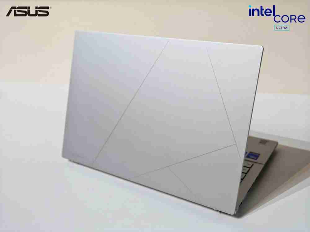 华硕灵耀全新AI PC发布:搭载第二代英特尔酷睿Ultra处理器