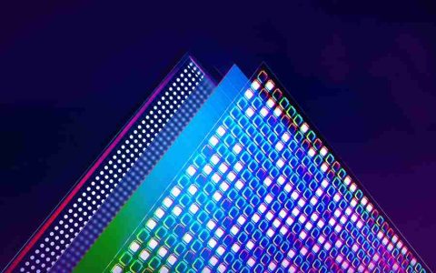 LG显示量产40英寸“Pillar-to-Pillar”汽车显示屏