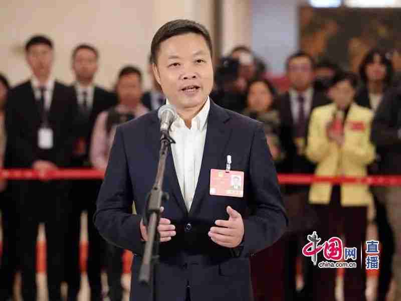全国人大代表、小鹏汽车科技有限公司董事长何小鹏:计划2026年量产面向工业的L3级别人形机器人