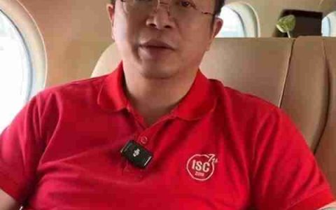 萝卜快跑抢出租车司机饭碗引热议