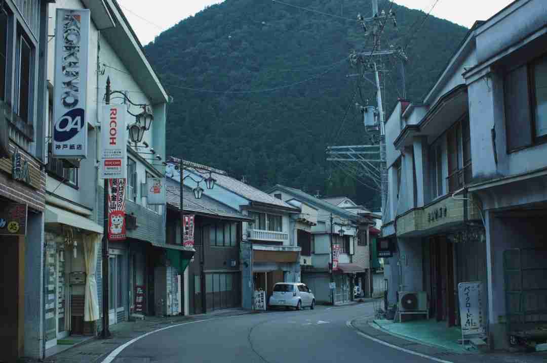 真实与恐怖的融合!《寂静岭f》取材岐阜金山町 网友分享当地老照片