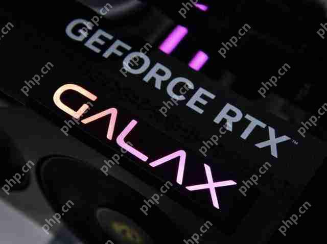 影驰 RTX 5060 魔刃评测:磁吸 RGB 光效的 50 系甜点