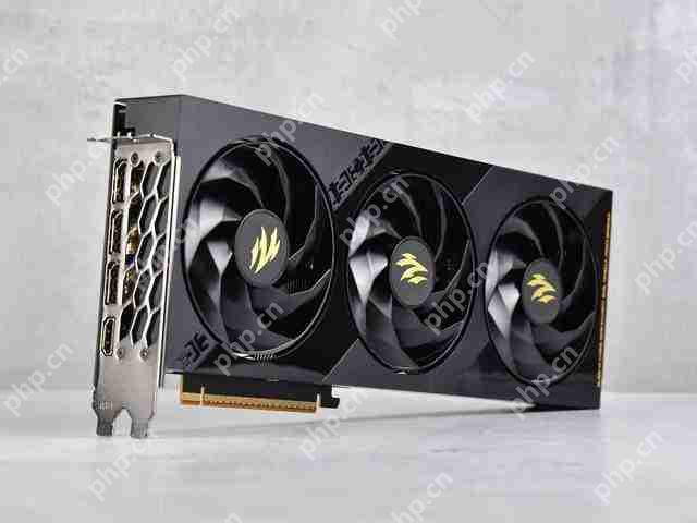影驰 RTX 5060 魔刃评测:磁吸 RGB 光效的 50 系甜点
