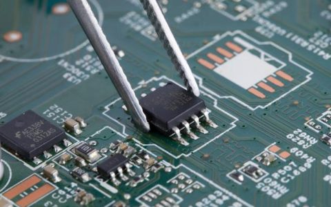 DDR57200MHz超频实测：芝奇幻锋戟vs海盗船统治者铂金