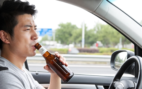 奇瑞汽车公布酒驾监测专利：可识别预警潜在酒驾行为