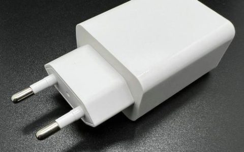 长期使用塑料充电接口会导致充电速度变慢吗？
