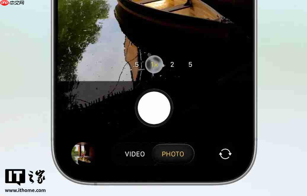苹果 iOS 26 开放第三方 App 调用原生相机“电影效果”视频拍摄功能,Kino / Filmic Pro 等应用将支持