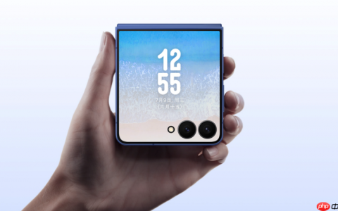 掌心方寸间的AI旗舰三星GalaxyZ Flip7震撼发布
