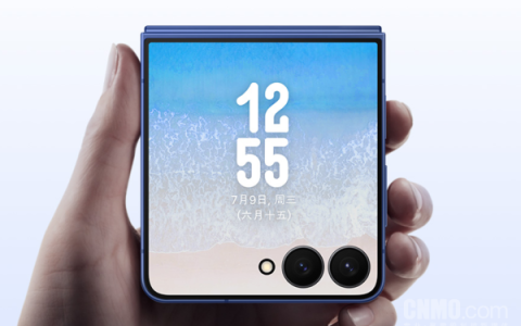 三星Z Flip7现已开启预订：可享免费升杯和配件折扣