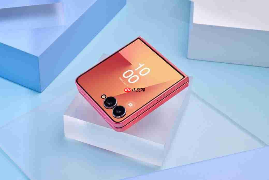 玲珑便携 轻巧随行 三星Galaxy Z Flip7焕新设计令体验跃升