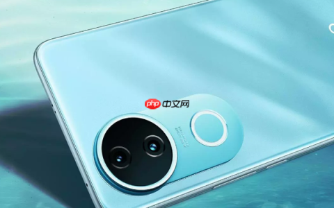 iQOO Z10R手机即将发布 搭载天玑7400 延续家族设计