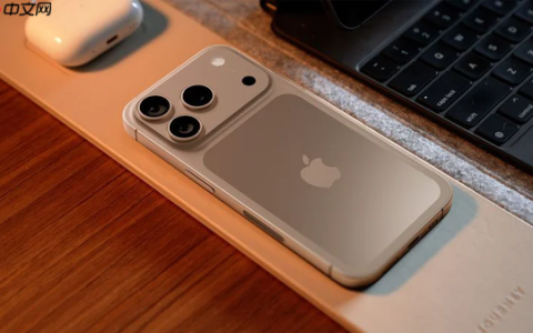9月全球手机市场神仙打架：iPhone 17 VS三星华为三折叠
