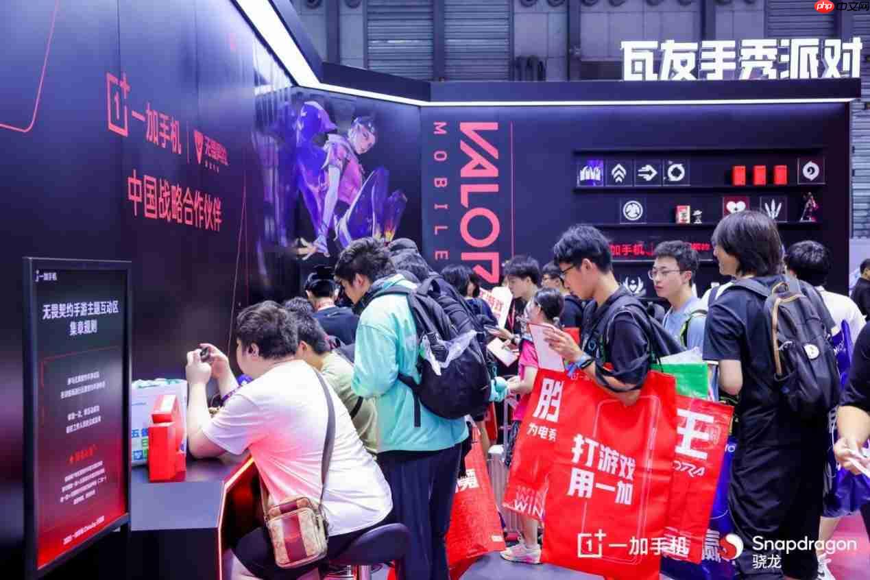 一加高调亮相 2025 ChinaJoy,四大游戏体验区引爆全场游戏热潮