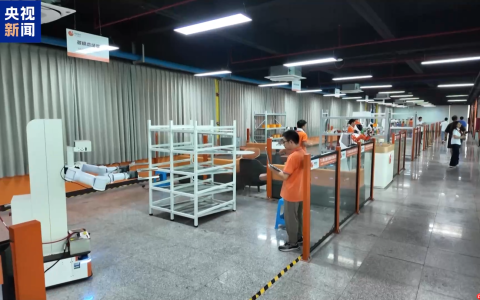 中国战队备战 2025 世界人形机器人运动会，展示“毫米级”操作