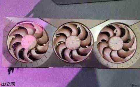 华硕RTX 5080猫头鹰联名显卡发布：四槽三风扇、2730MHz