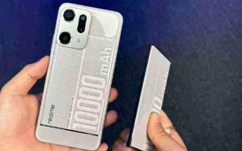 10000mAh 电池手机明年问世 充电宝的时代要结束了？