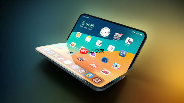 苹果首款折叠iPhone细节揭秘:钛金属机身+无折痕屏幕