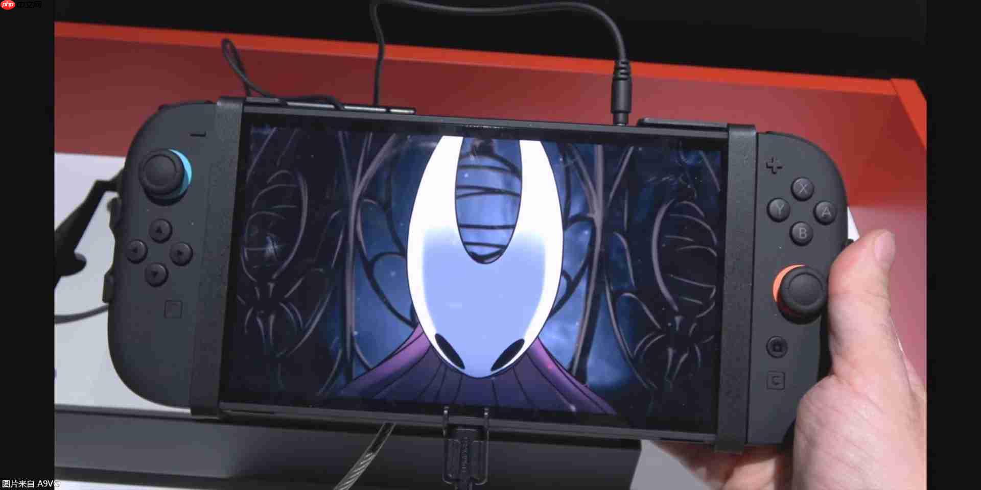 《空洞骑士 丝之歌》科隆游戏展NS2试玩版屏摄视频