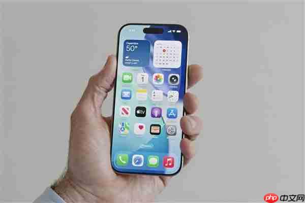 看齐华为!曝未来iPhone屏幕将升级为双层OLED