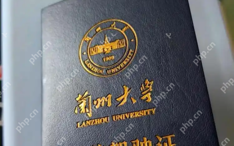 学生持证骑骆驼上学?兰州大学回应