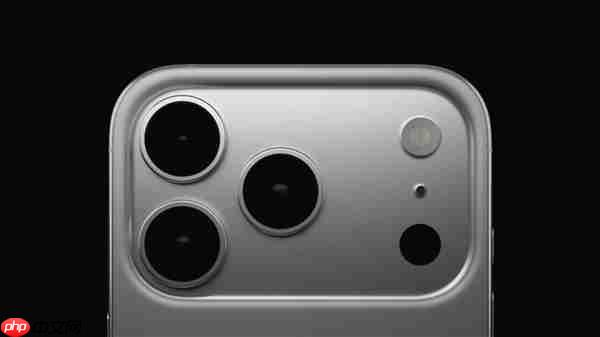 库克“开倒车”!iPhone 17 Pro机身从钛合金换成铝合金:两大核心原因