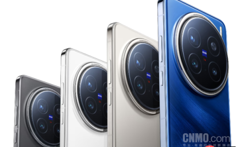 X300系列拥有vivo史上最窄四等边 采用双调光护眼方案