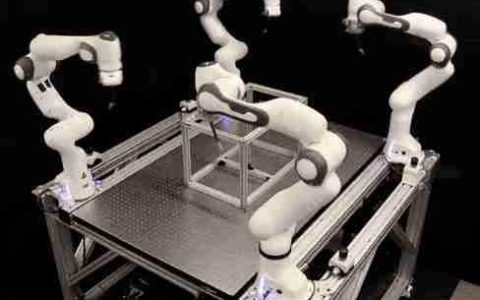 AlphaGo 作者领衔，8 个机械臂协同干活 0 碰撞，DeepMind 新作登 Science 子刊