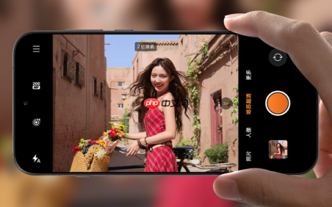 周意保：OPPO Find X9配备定制天马屏 支持1nit显示