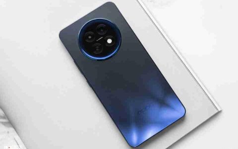 山海通信搭配大容量电池，OPPO K13s 给你不一样的体验