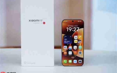 小直屏第一次冲上7000mAh！小米17图赏