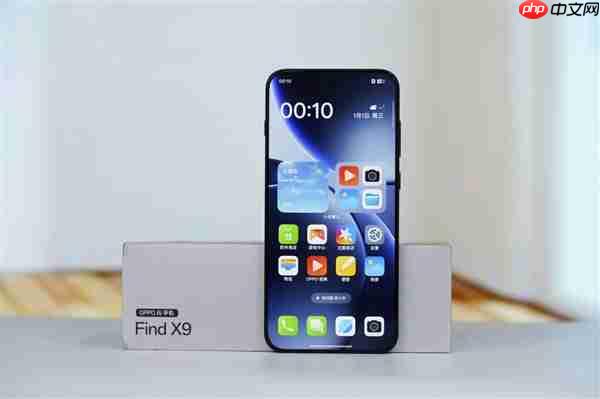 7025mAh超大电池!OPPO Find X9图赏
