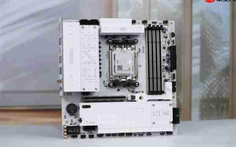 白色高颜值主板！七彩虹CVN B850 ARK FROZEN v14方舟图赏
