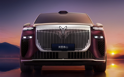 全尺寸旗舰SUV、国产“迈巴赫GLS”！岚图泰山内饰官图公布
