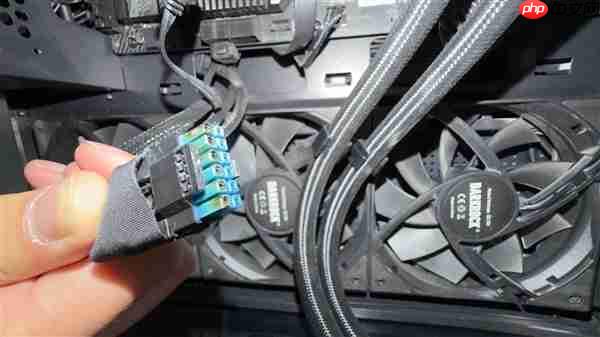 问题太多了!RX 9070 XT显卡12V-2×6接口又烧毁