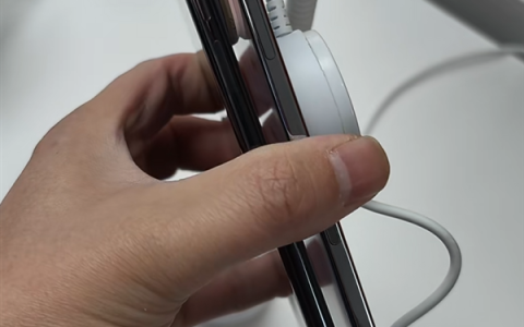 都叫Air！华为Mate 70 Air与iPhone Air真机对比来了