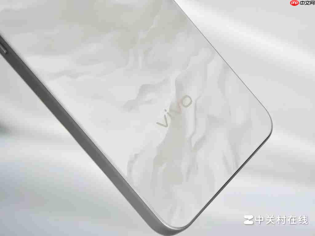 vivo Y500 Pro 图赏:质感升华,简约不凡