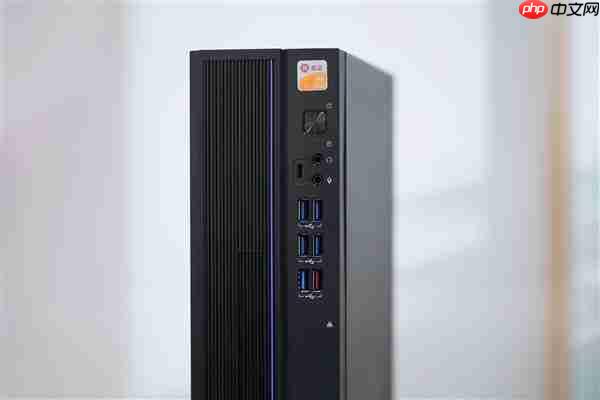 搭载兆芯KX-7000!智微华光E700-ZD台式机图赏