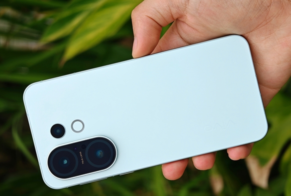 vivo s50 pro mini曝光：全球首款骁龙8 Gen5小屏旗舰！