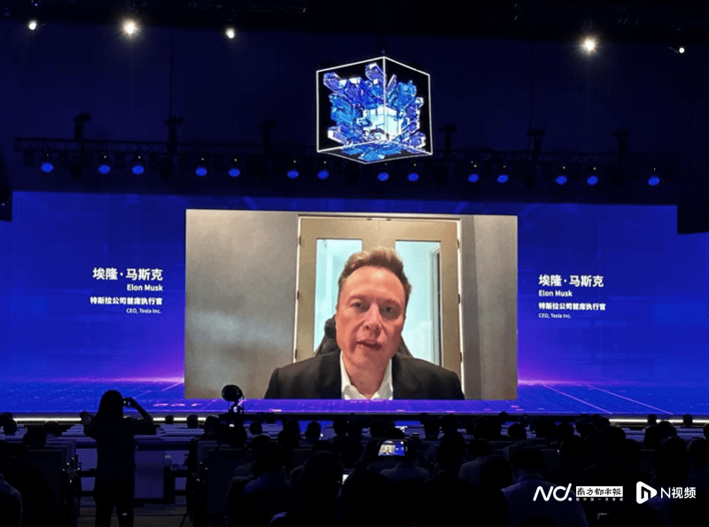 马斯克:将来机器人比人类多!特斯拉机器人亮相人工智能大会