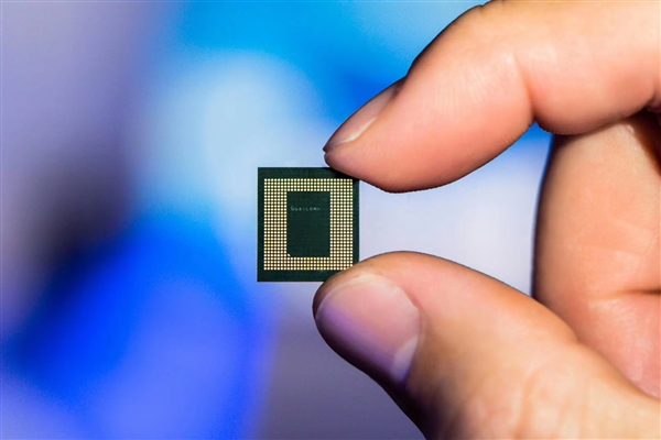 消息称高通迎战苹果 骁龙8 Gen4回炉重造:目标频率4.26GHz!