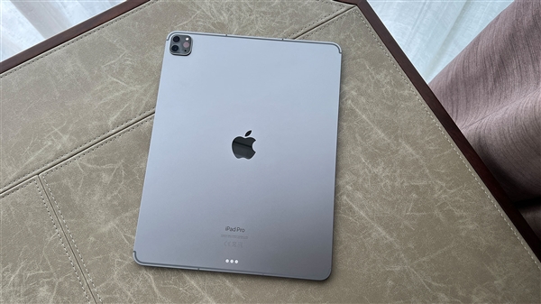 苹果设计师:未来iPad将改变苹果Logo方向