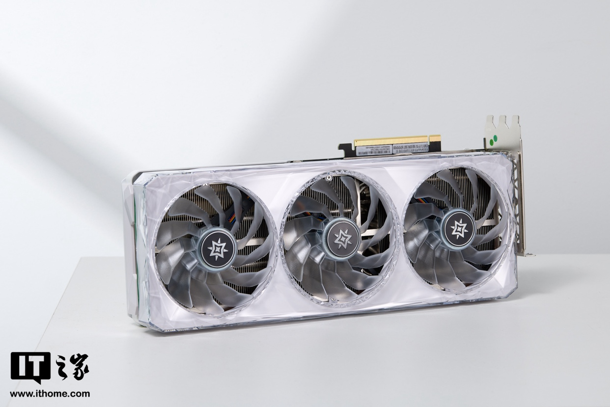 Stable Diffusion 3 搭建教程及官方实例演示，影驰 GeForce RTX 4070 Ti SUPER 星曜 OC 瞬间跑满