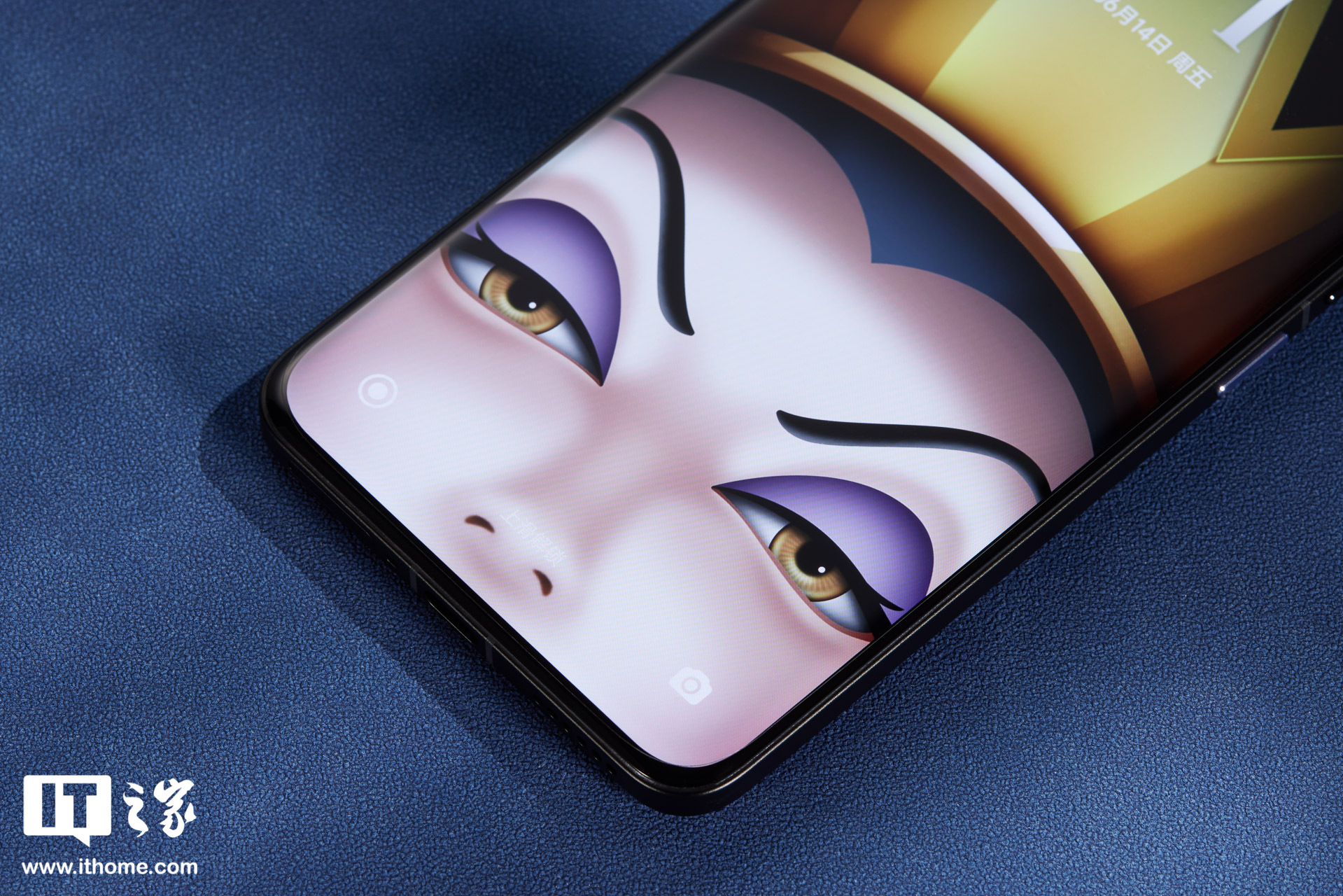 小米 Civi 4 Pro 迪士尼公主限定版图赏:内嵌“魔镜”的深度定制机