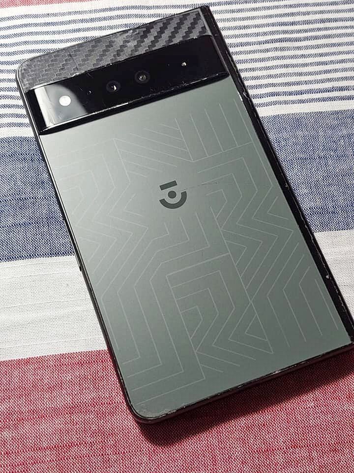 Pixel Fold 的前身,谷歌取消的折叠屏手机“Pipit”现身