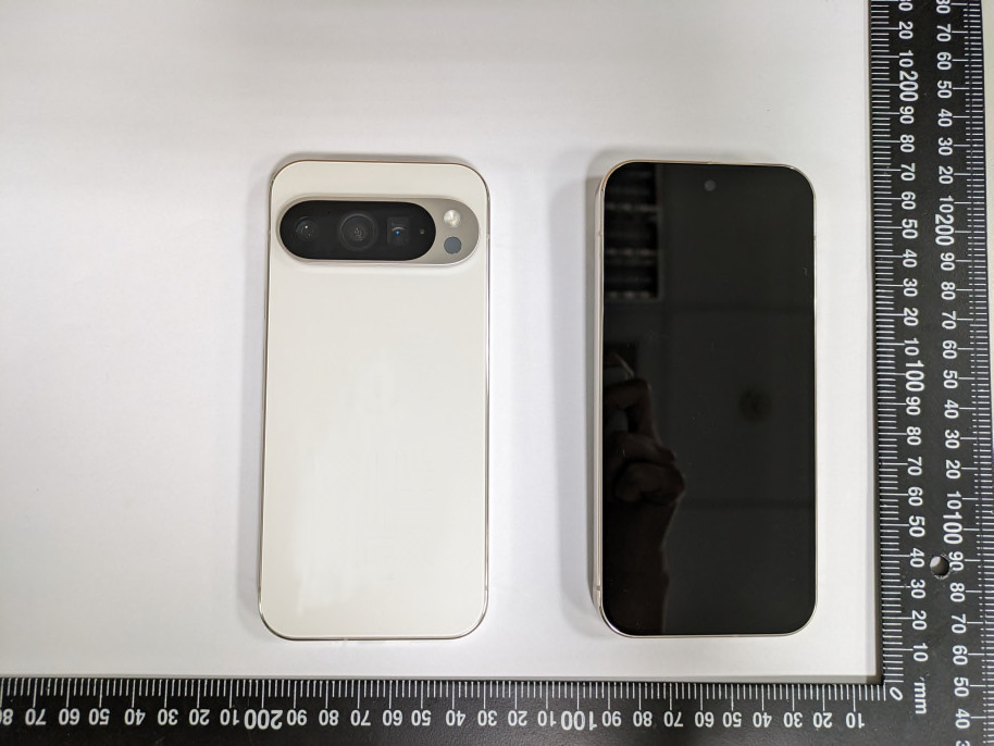 谷歌 Pixel 9 Pro Fold 折叠屏真机曝光:圆角矩形相机模组、潜望长焦镜头