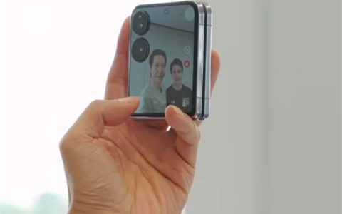 小米魏思琪试用友商小折叠：用了一周就被折磨得不行 续航太垮