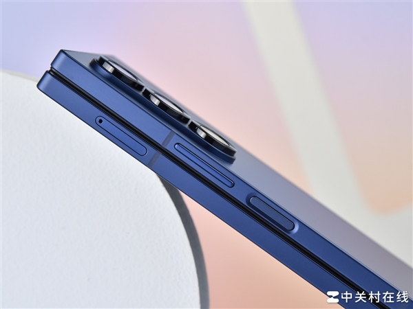 三星史上升级最大的折叠屏!Galaxy Z Fold6上手